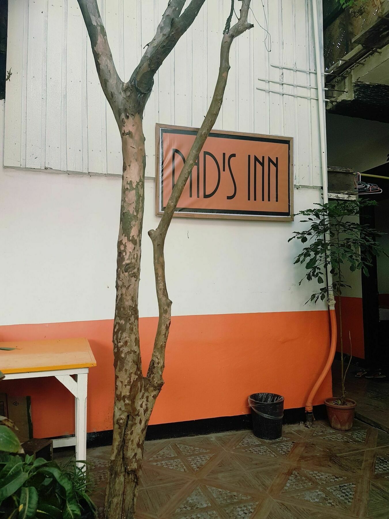 Pad'S Inn 爱妮岛 外观 照片